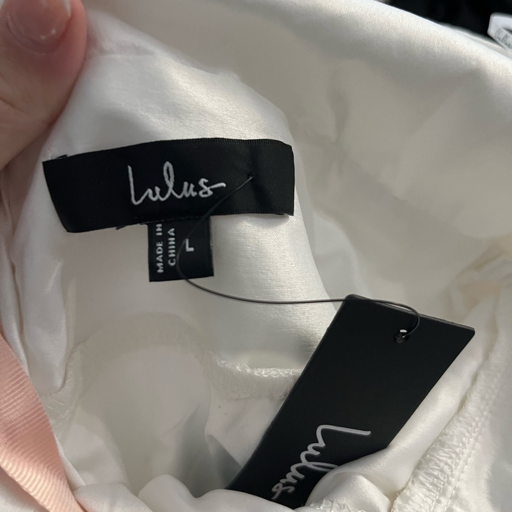 Lulus Enchant My Love White V-Neck Long Sleeve Maxi Dress - Picture 5 of 8